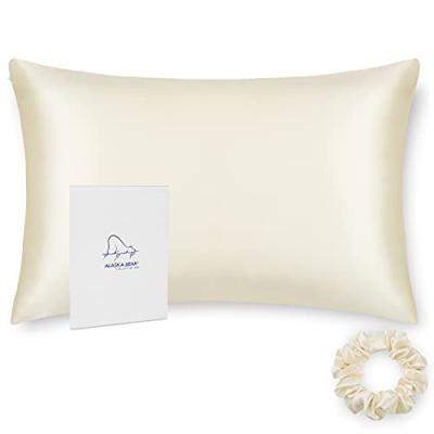 ALASKA BEAR Silk Pillowcase with Scrunchie Set ALASKA BEAR Silk Pillowcase with Scrunchie Set
