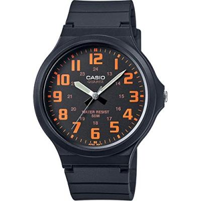 Casio Quartz Watch with Rubber Strap Casio Quartz Watch with Rubber Strap