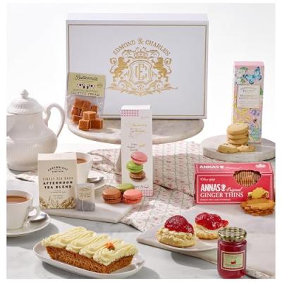 Edmond & Charles Afternoon Tea Hamper Edmond & Charles Afternoon Tea Hamper